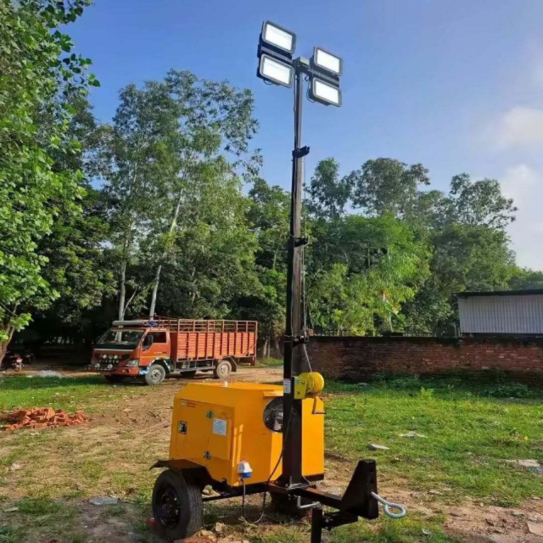 Efficient 3 kVA Mobile Light Tower Generators with 5-Meter Reach Compact and Portable Illumination for Any Job Site