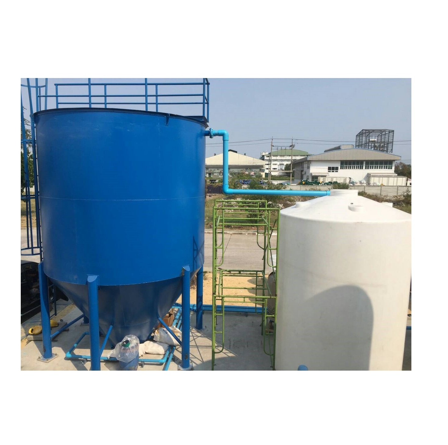 High-Efficiency Water Clarifier Tank for Industrial Use  for Waste Water Treatment Available at Affordable Price