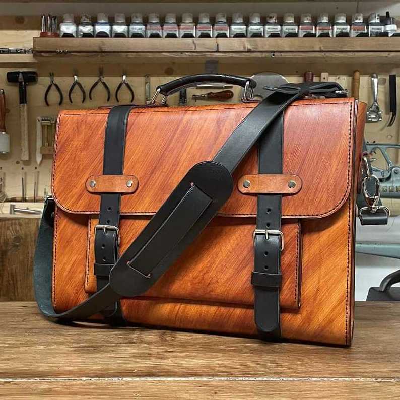 Western Briefcase Hand Tooled Laptop Bag Durable Men Fashion Leather Bag Full Grain Leather Gift Unisex Travel Bag 1pcs