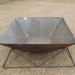 OEM ODM Customized Fire Pit With Abstract pattern Top Selling Made In India BBQ Grill Fire Pit For Indoor Outdoor uses