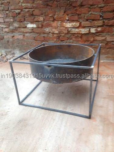 2023 New Feature BBQ grill Garden Fire Pit Eco Friendly In Use Halloween Cooking Garden Kadhai Metal Custom Fire Pit