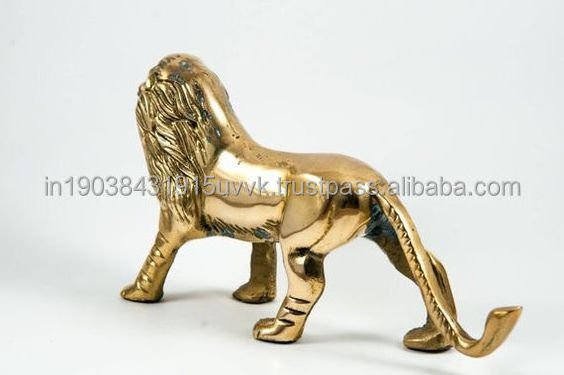 Gold Plated Aluminum Innocent Elephant Solid Kids Toy Sculpture Metal Sculpture For Nesting Coffee Tabletop Display