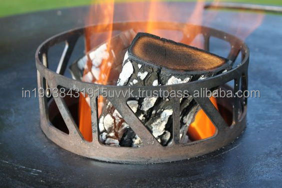 Outdoor Supplies Fire Pot Latest Modern Designing Cutting Desingng New Black antique Fire Pits Fire Covering Portion Iron Pot