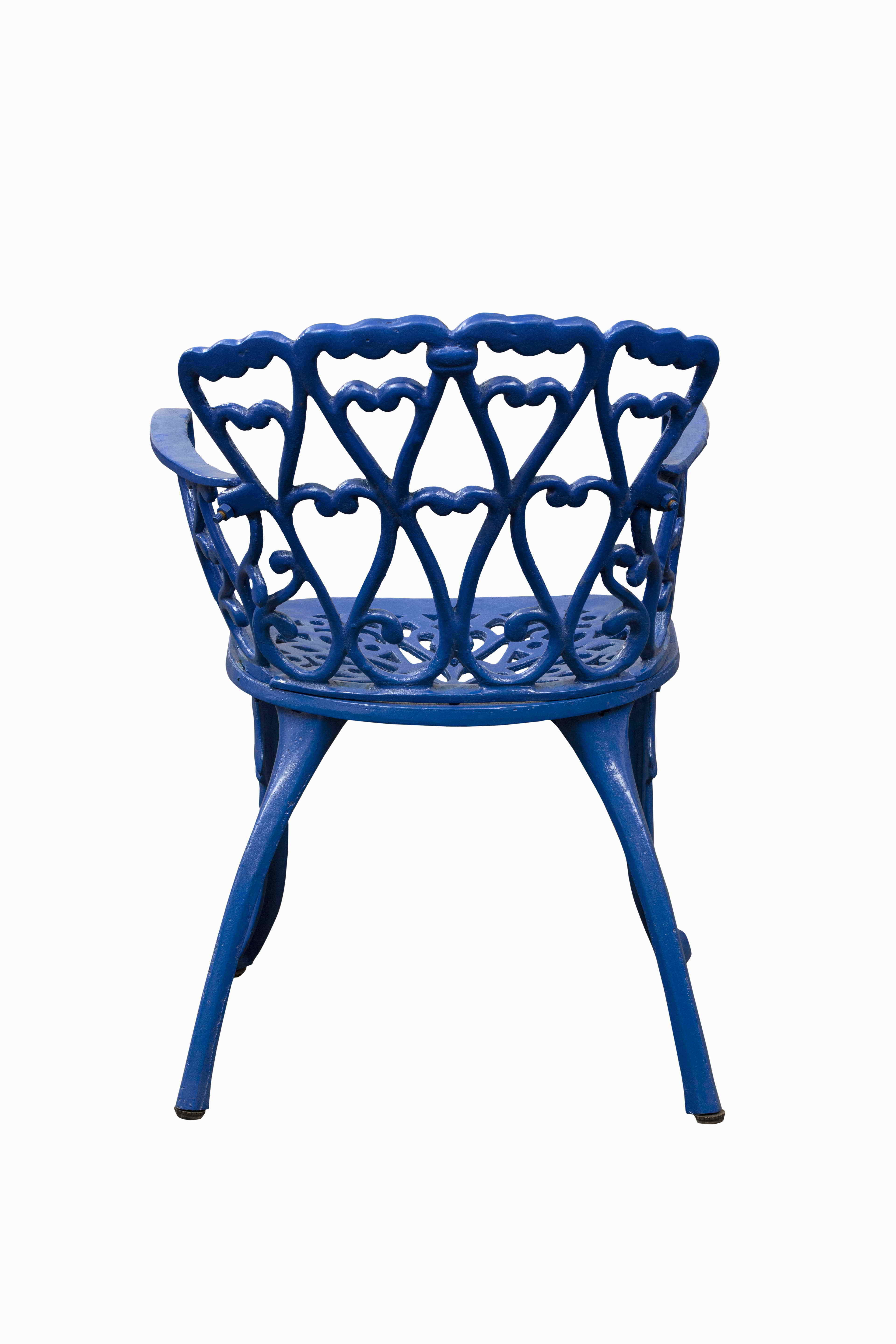 Whole Sale Hot Selling Modern Outdoor Furniture Garden Patio Cast Iron Chairs With Customized Finishing From Indian Exporters