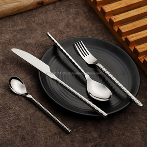 Sunny bamboo Stainless-Steel Cutlery Set gift box cutlery set Hammered designs spoon fork and knife trending flatware set India