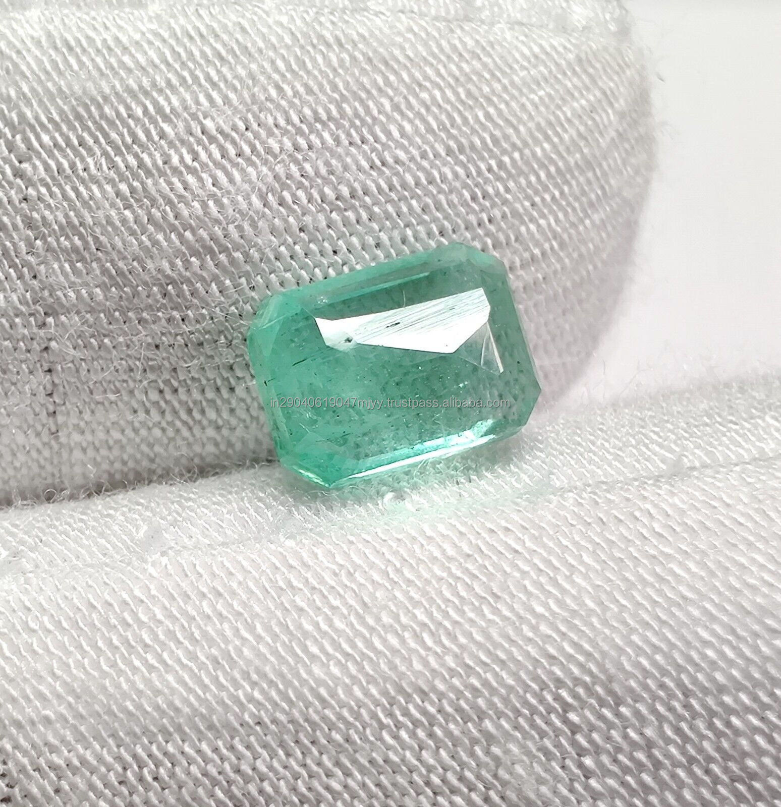 Natural Green Emerald Shape Colombian Emerald Gemstone for Jewelry  Best Quality Stone for Ring