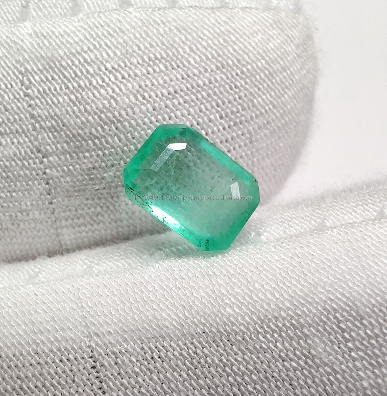 Natural Green Emerald Shape Colombian Emerald Gemstone for Jewelry  Best Quality Stone for Ring