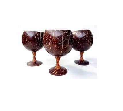 Engraved wood wine glasses vintage look drinking glassware wedding mango wood wine glasses Goblets For Hotel & Bar