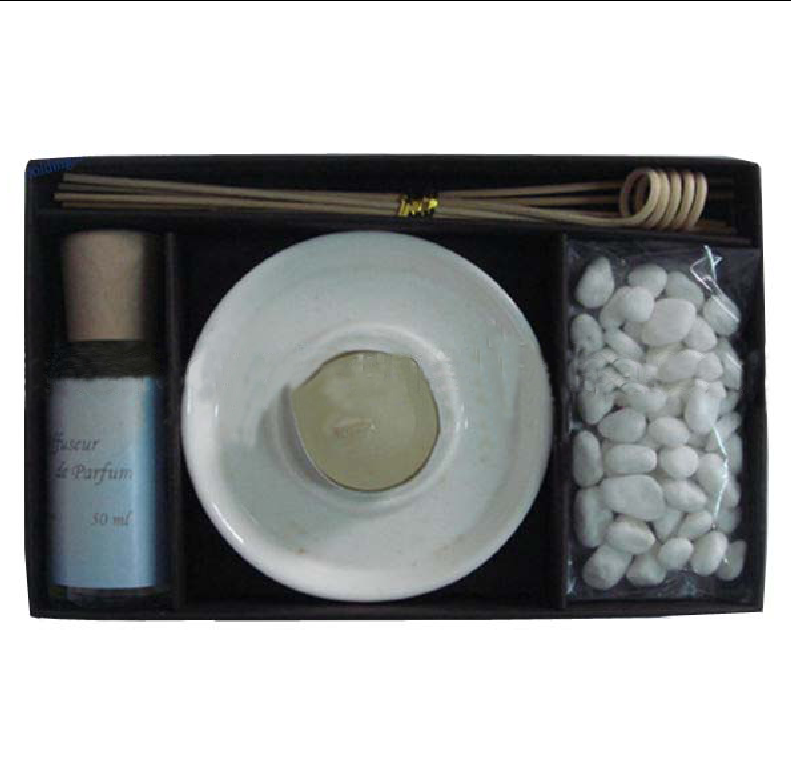 Aroma Set with Ceramic Candle Holder and Scented Tealight and Fragrance Oil and Rattan Stick