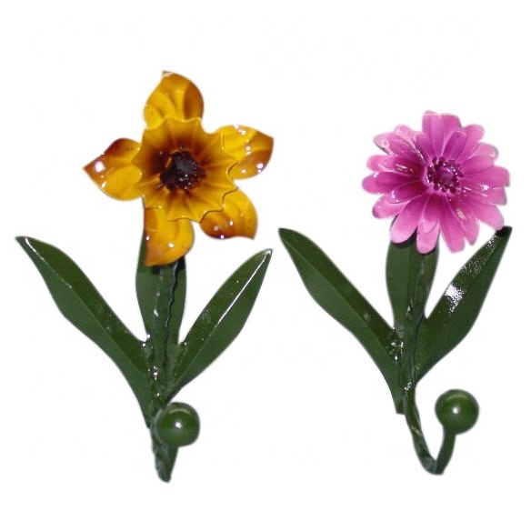 We sell product with good quality and price Hand crafted iron hooks & Hangers wall Coat Hooks new sunflower design