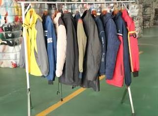 Australia Used Clothes Bales Wholesale Thrift Brand Used Clothing 100kg Second Hand Clothes