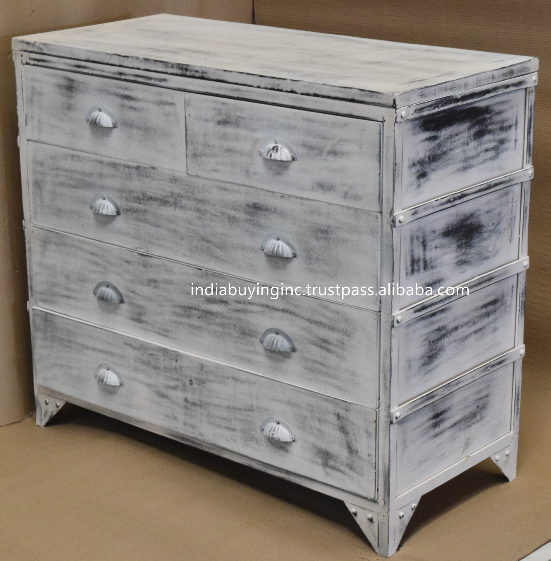 Luxury High-End Customize American Style Furniture Antique White Finish Metal Chest Of Drawers Cabinet Made in India