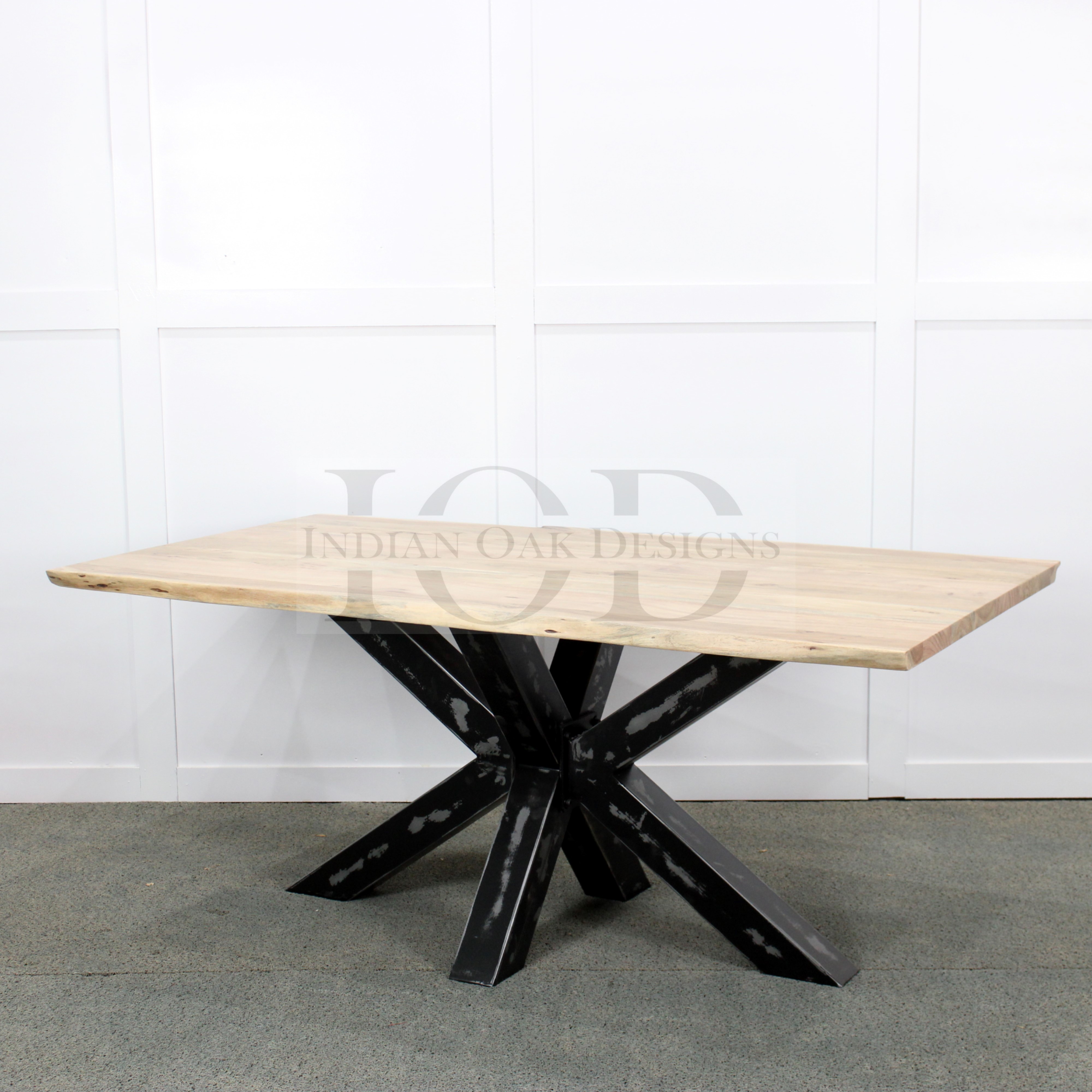 Solid Acacia Live Edge Industrial Dining Table with Iron Spider Legs Factory Wholesale Industrial Furniture