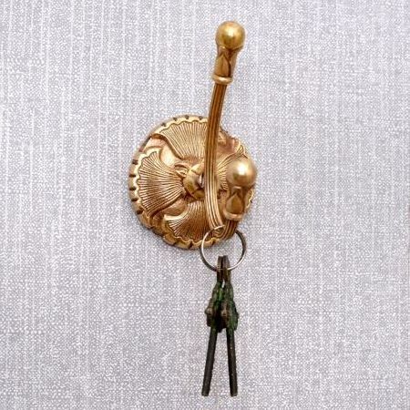 Handmade Bulk Traditional Antique Brass Hat And Coat Hook On Floral Base Wall Reusable Utility Hat Bags Keys H  BTH-368/57007