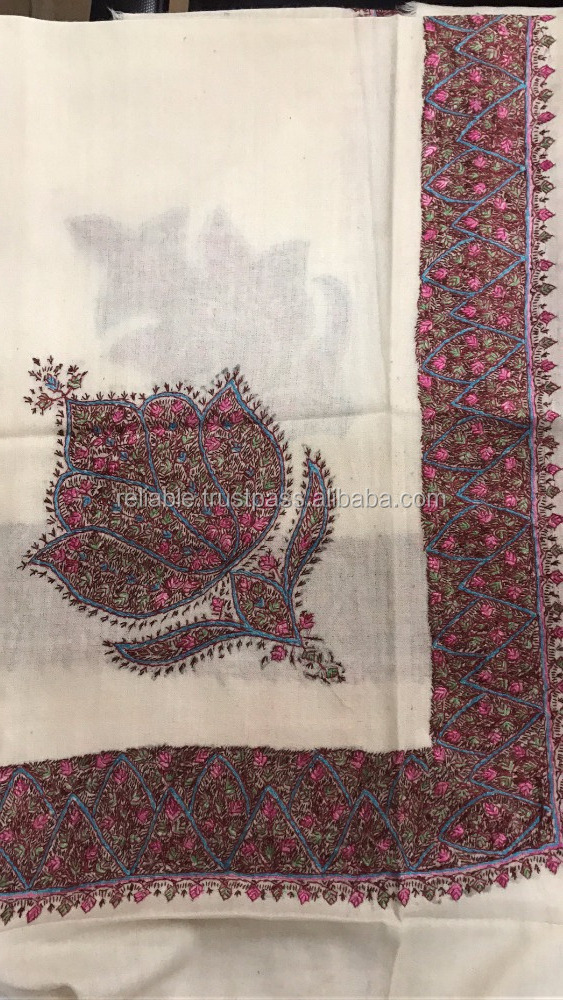 Turma Mussar Oman Qatari Arab Scarf 100% Kashmiri Wool hand embroidered