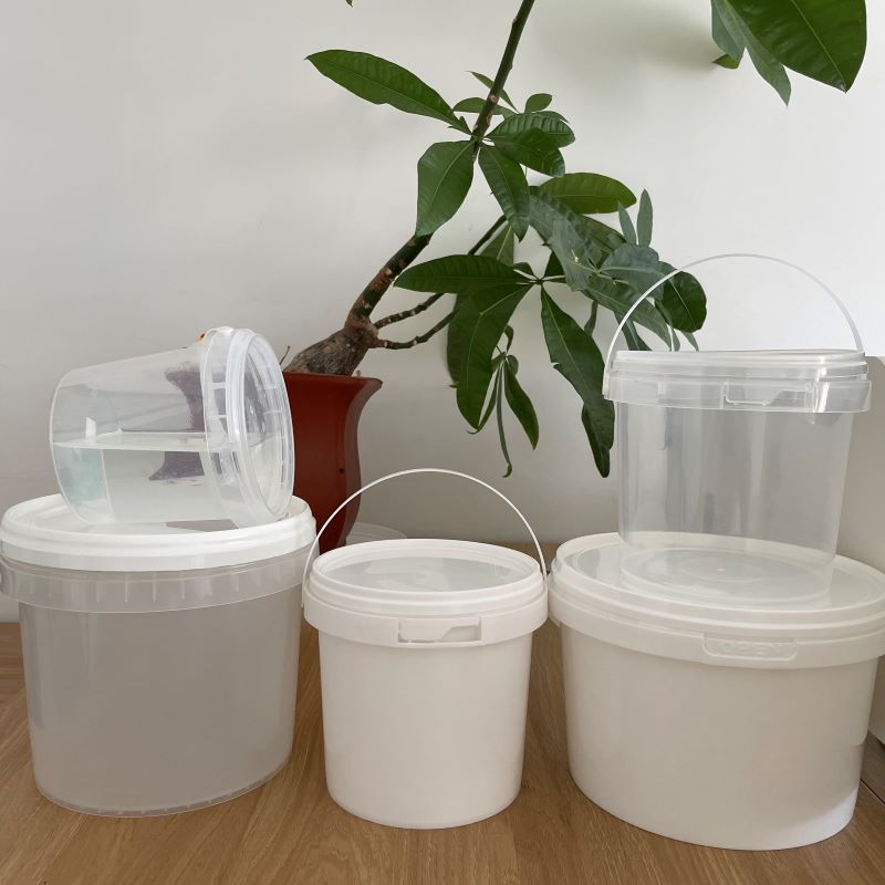 Food grade plastic Barrels Container Transparent White 1L 2L 5L bucket Cream Milk round clear plastic bucket with lid