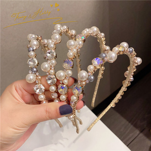 Tracy & Herry 2022 Retro New Arrival Bride Baroque Female Pearl Hair Band Bridal Wedding Fashion Jewelry Alloy Headband