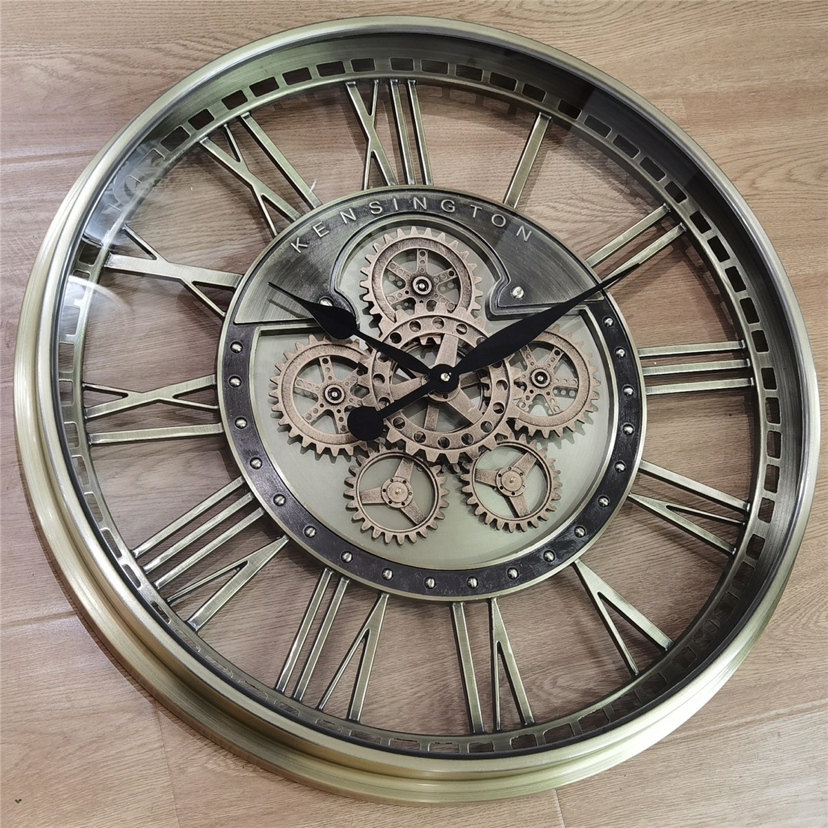 28inch 70cm  2022 New Hot Sale Metal extra large round moving gears wall clock with glass face cover For Home Decoration