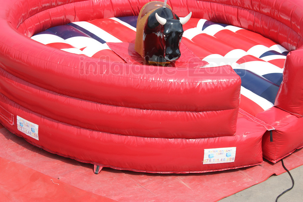 Bullfighting game red bouncing electric rodeo bull riding amusement park bullfighting for sale