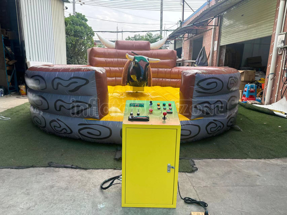 New arrival Commercial used adults mechanical games rodeo bull riding machine controls inflatable mechanical bull ride for sale