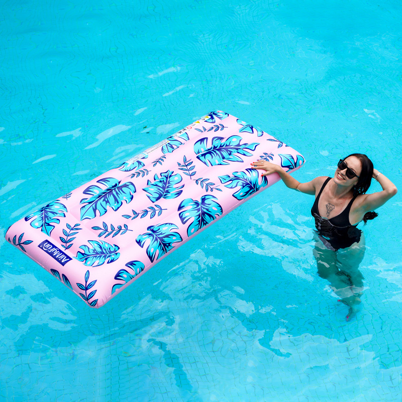 Luxury Pool Float Raft Large Outdoor Swimming Pool Inflatable Float Toy Floatie Lounge Toy for Adults