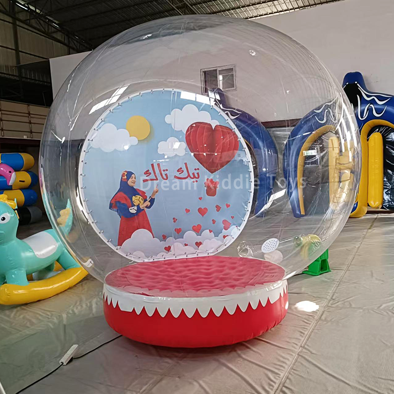 Giant christmas advertising inflatable decoration inflatable snow globe photo booth for event