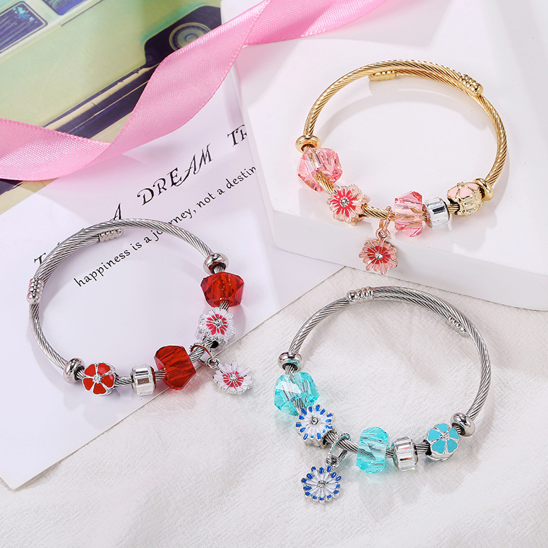 Hot sale Stainless steel love flower crystal bead charm bracelet for girls luxury jewelry