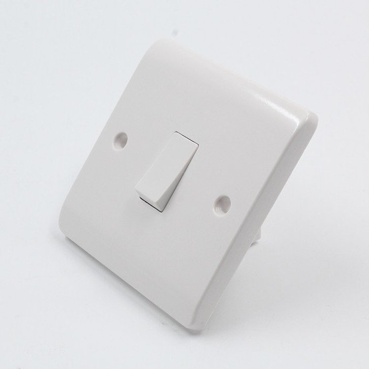 Twin Double Wall UK Mains Power Plug Socket 2 Gang 13A Switched Outlet Decorative Wall Switch Cover