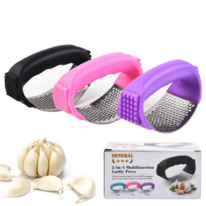 Multifunctional Manual Garlic Press Rocker Stainless Steel Garlic Chopper Mincer Crusher Garlic Press with Meat Needle