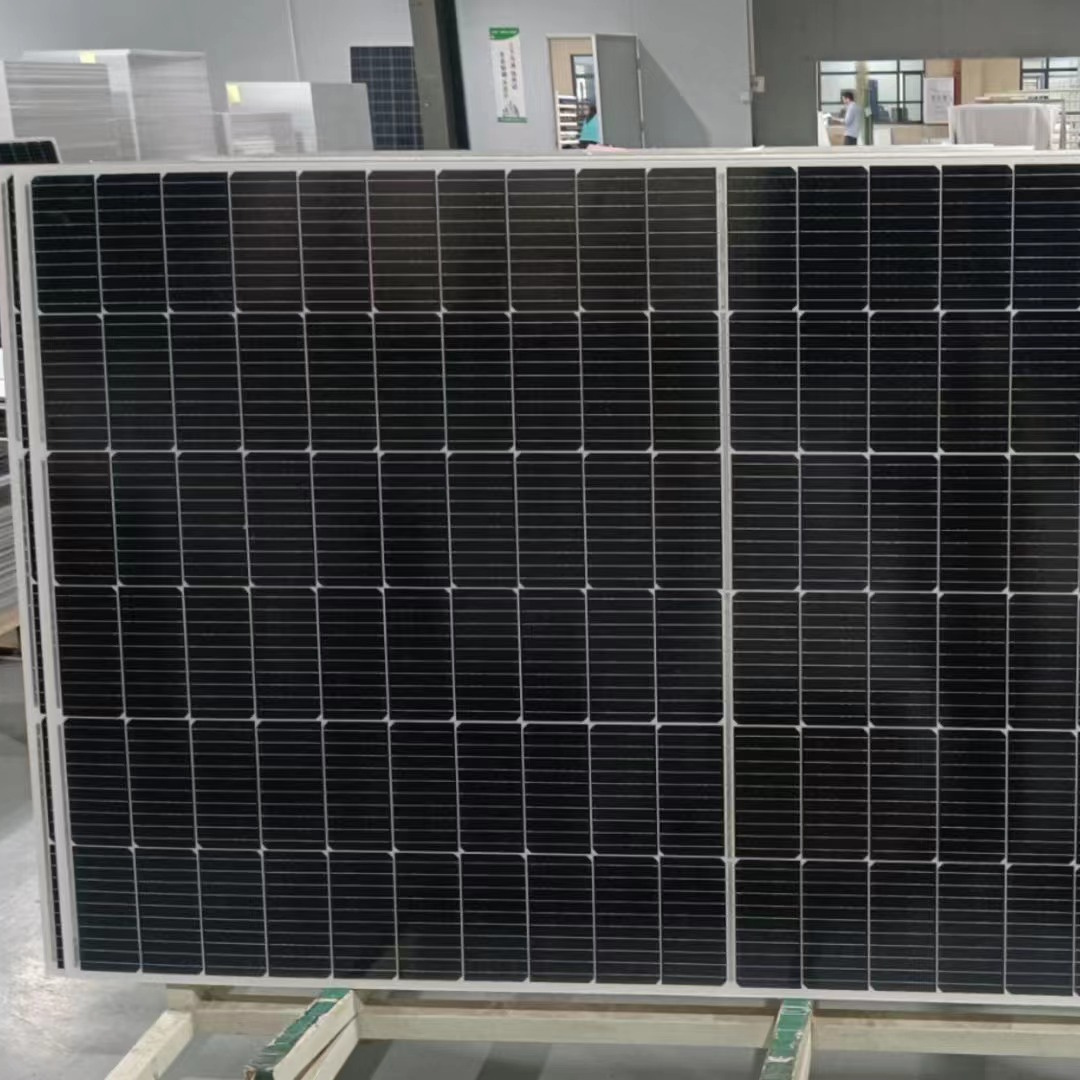 solar panel manufacturers in china high power 500w  530w  550w 21.1% conversion efficiency  solar panel