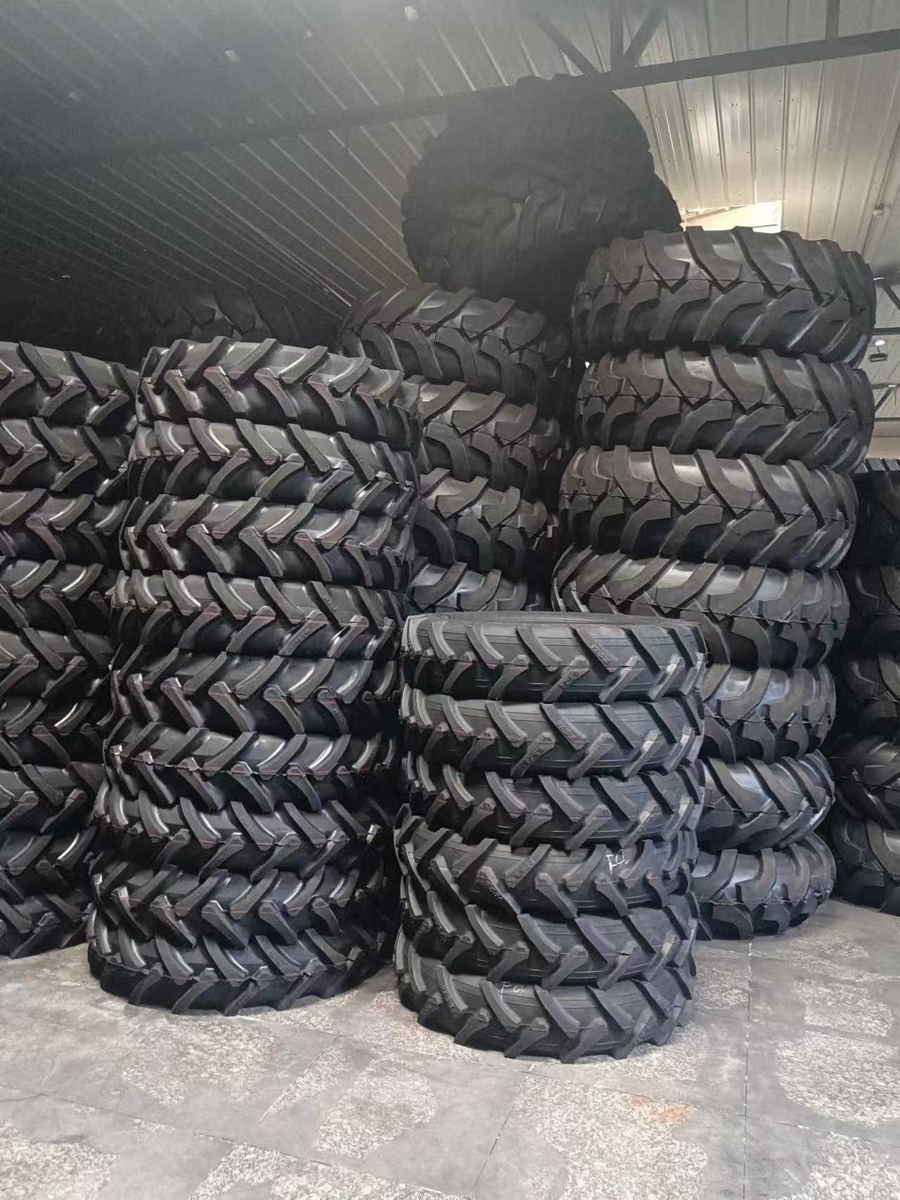 Wholesale INKLIDA brand 38 inch farm tractor tire 15.5-38 agricultural tractor tyres 16.9-38 18.4-38