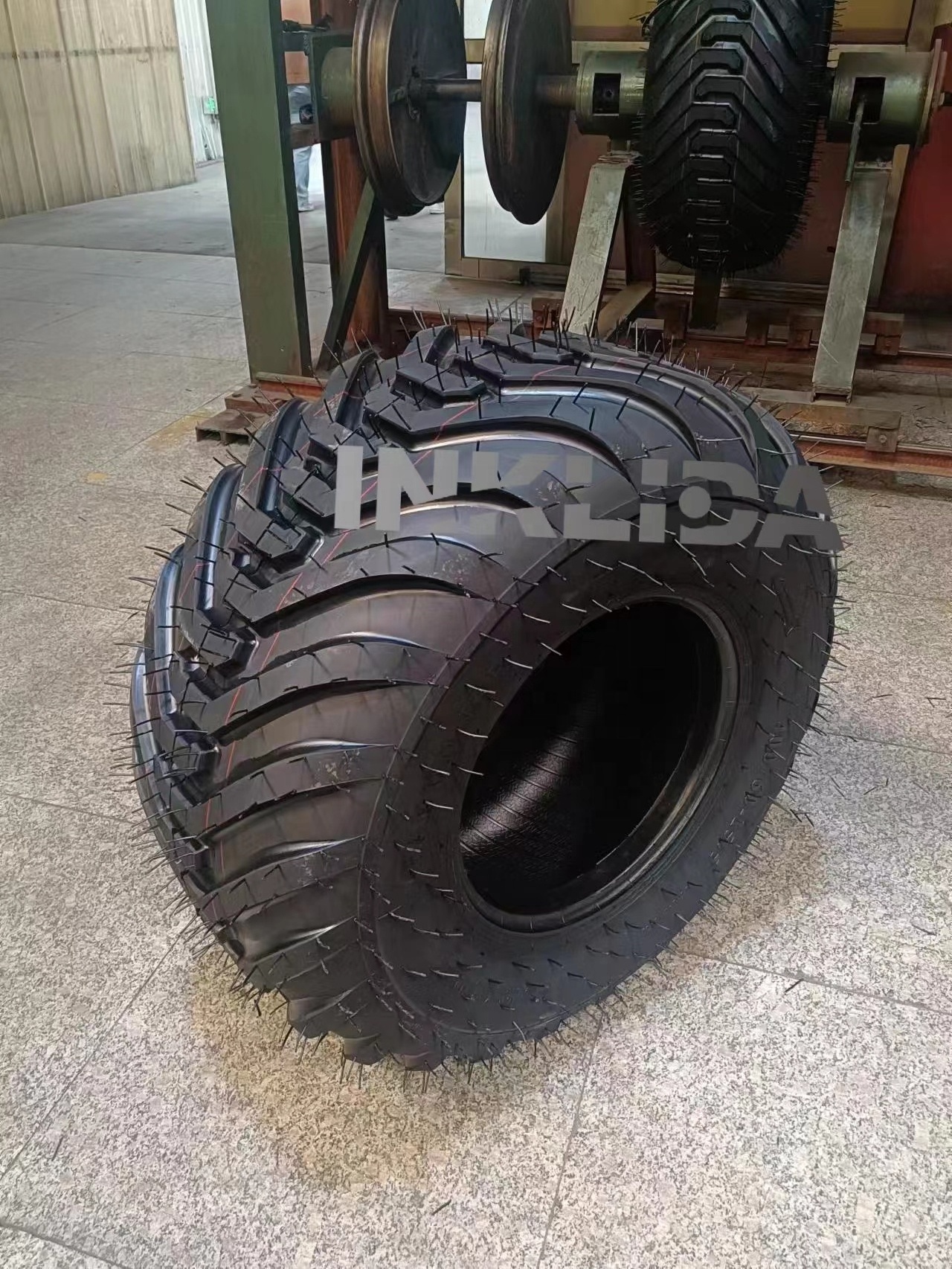 Durable Tractor Tyre Farm and Implement outer Tires for Agricultural Tractor tires 12.4-28 18.4-34 on sale