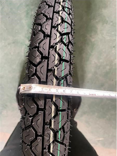 Wholesale China Motorcycle tubeless Tire 90/90-18 110/90-18 100/90-18 Motocross Tires for sale