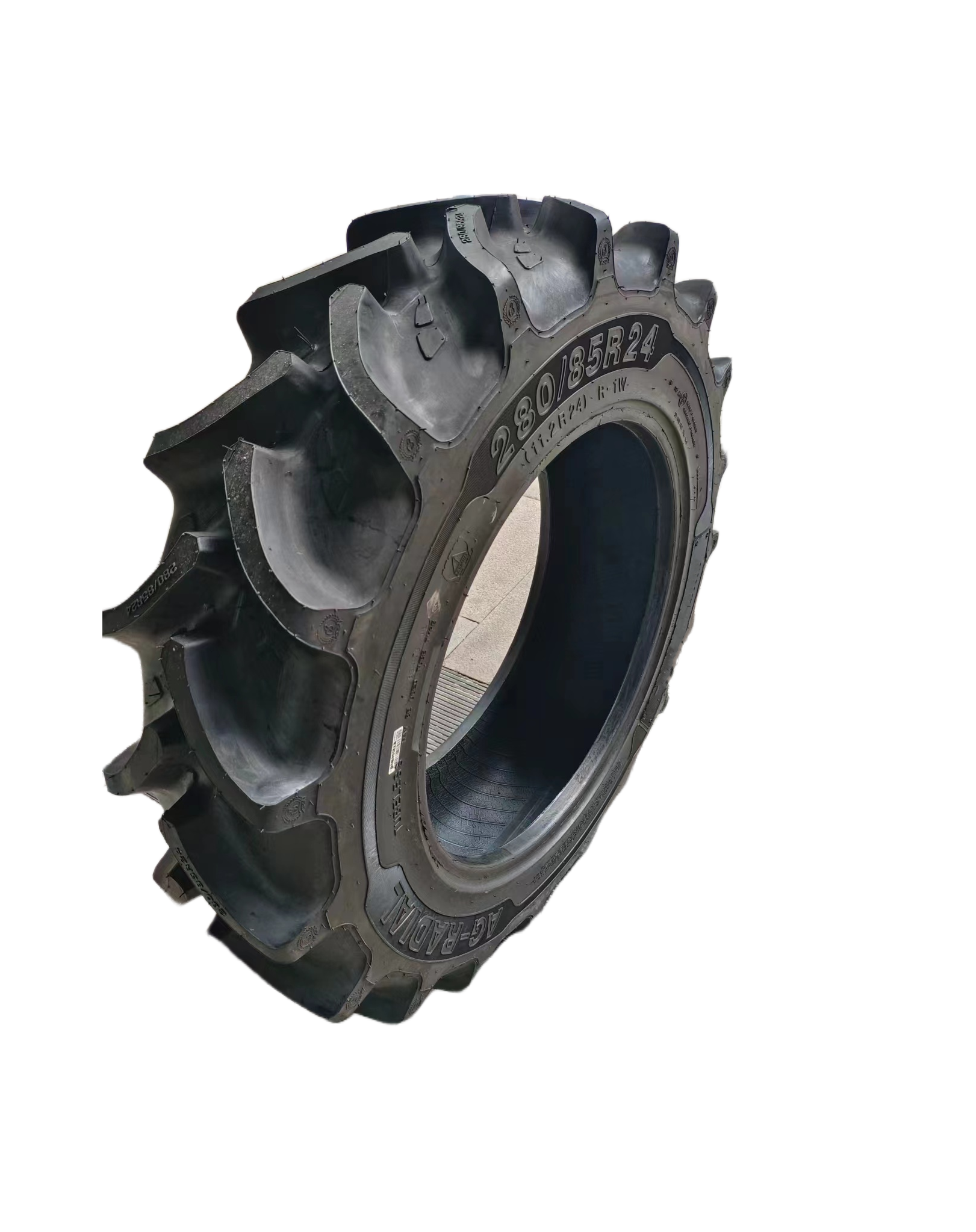 Hot Selling Tire for Russian Farm Tractors 16.9 38 Tires Farm Tractor