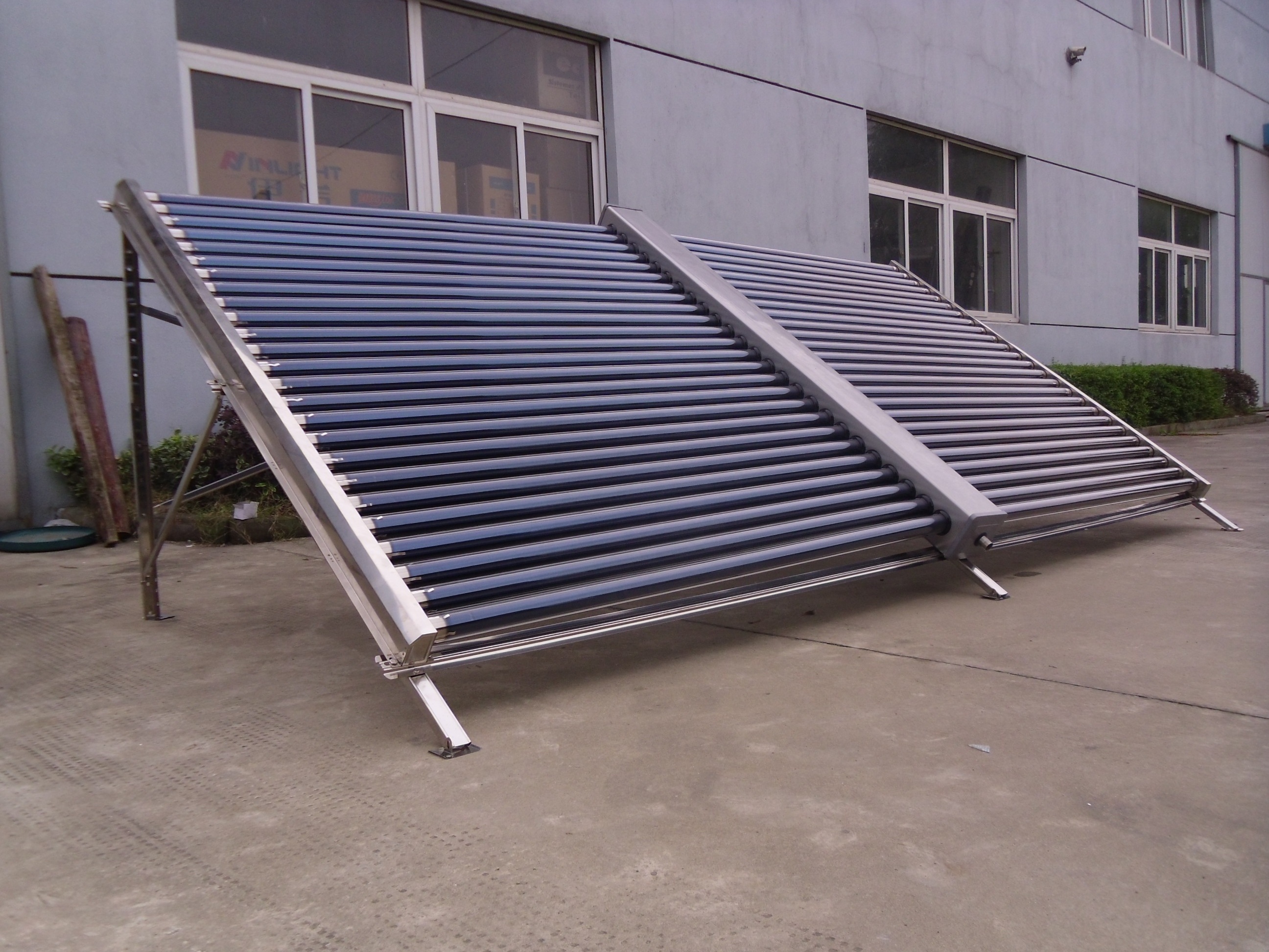 50tubes Butterfly Type evacuated tube solar collector