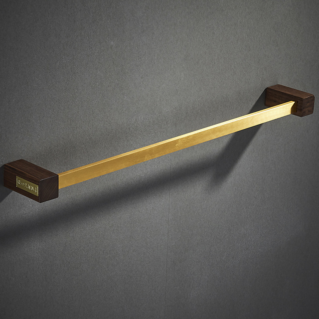 China manufactures Wall Mounted shelf Walnut Wood Gold Single Towel Bars bathroom  Towel rack