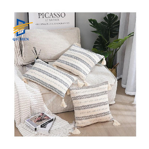 Innermor Newest SS21Indian Morocco Hand Made Fringe Tassels Nordic Fashion Striped Luxury Cotton faux Linen Throw Pillow Case