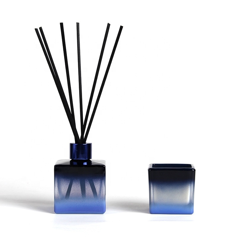 RAINCOAST Popular Gift Mini Reed Diffuser Gift Set 85ml+45g Gradient Blue Black Bottle Candle and Reed Diffuser Set