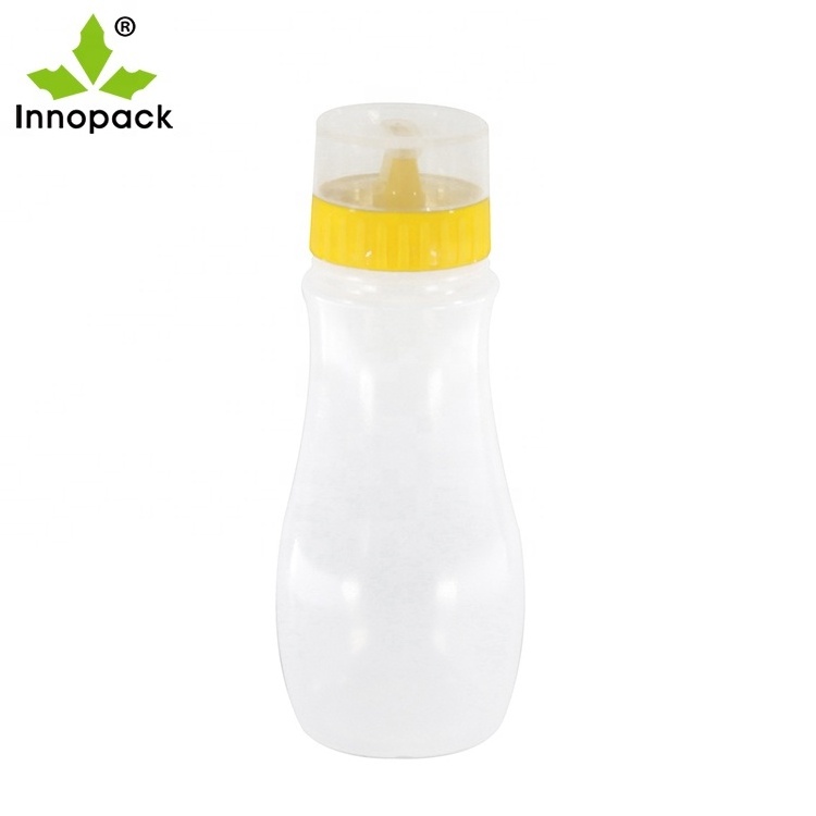 Plastic ketchup salad dressing squeeze sauce bottle