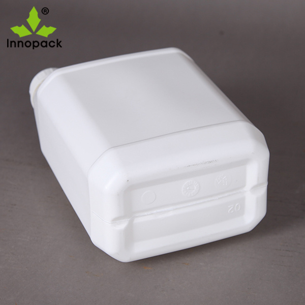 Wholesale Custom Made 2L HDPE Blow Molding Mini Jerry Can