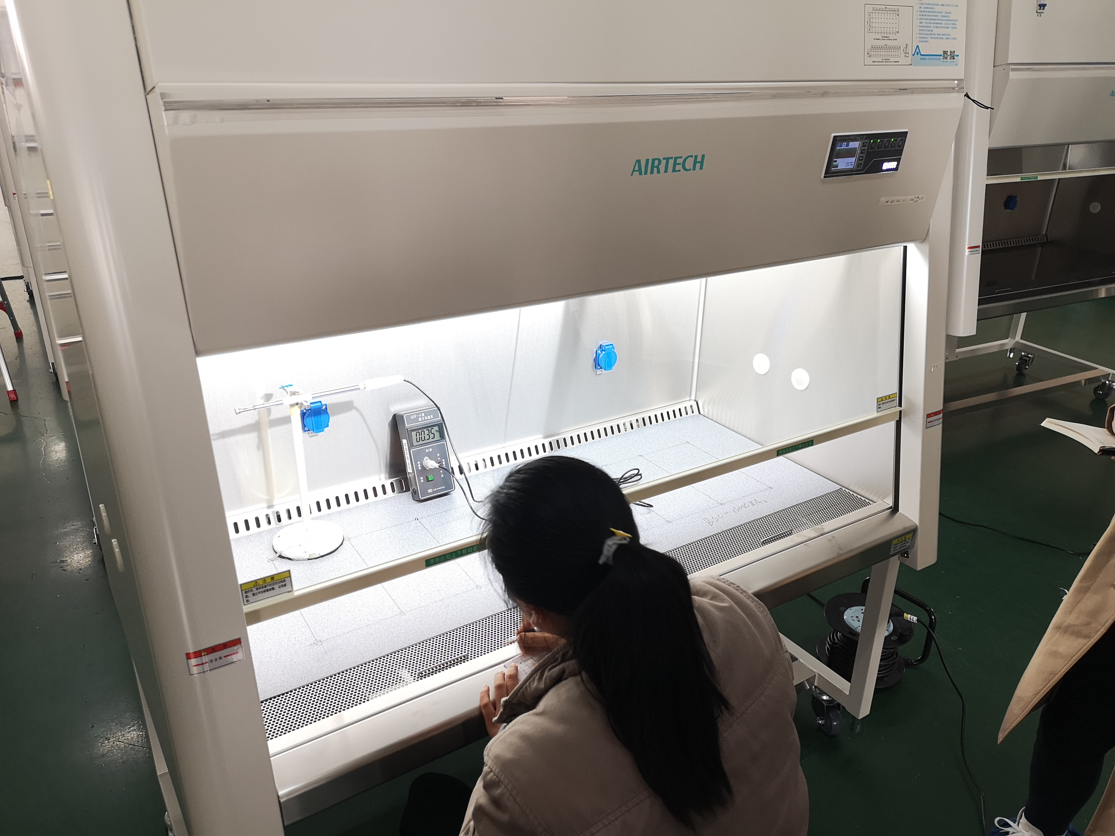 INNOVA Biosafety Cabinet Manufacture Class II A2 Biological Safety Cabinet for Microbiological Research