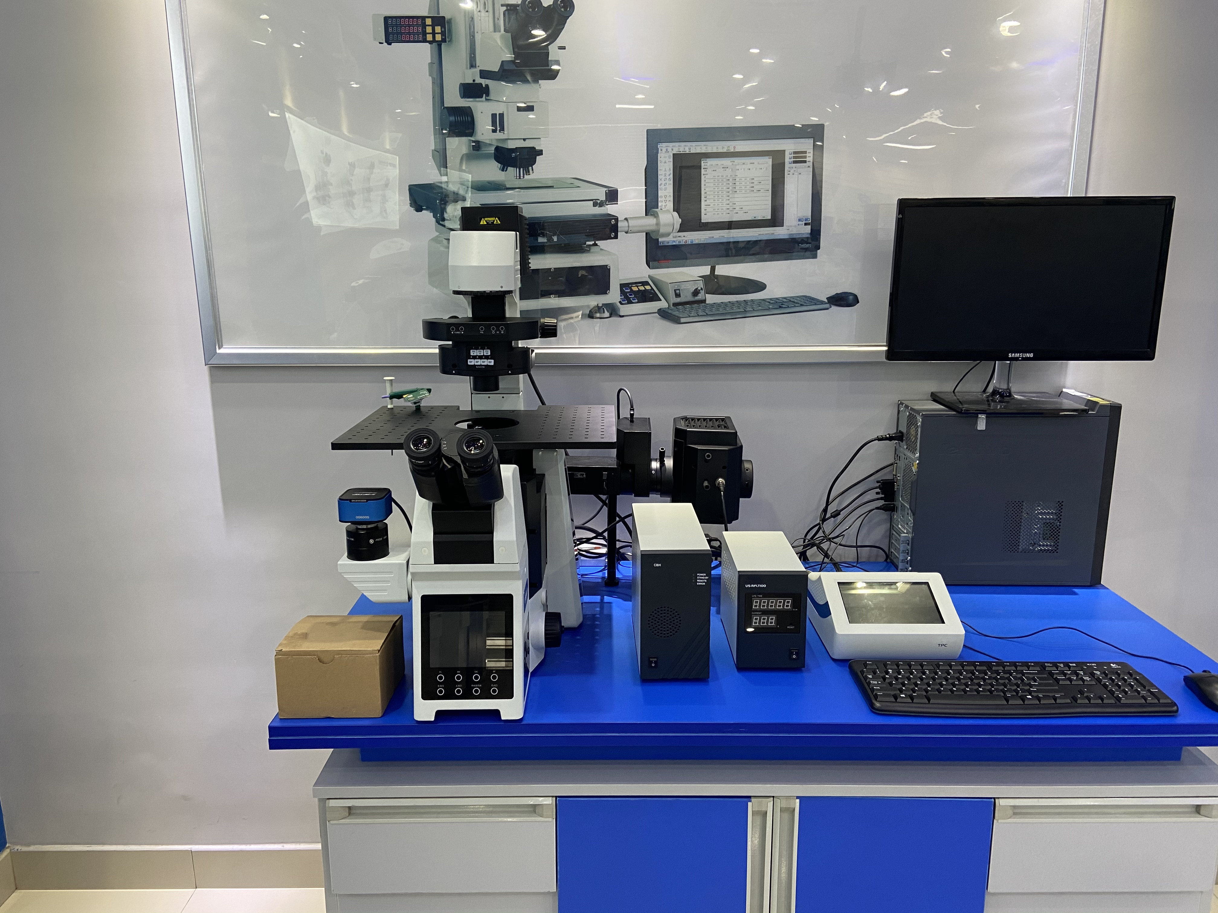 China Factory Clinical Analytical Instruments inverted Biological Microscope for Medical Laboratory