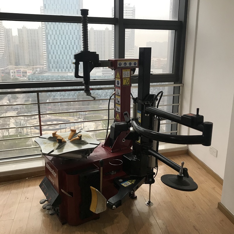 Automatic Tilt Post Hpmm Loader Tire Changer Hpa Tyre Machine