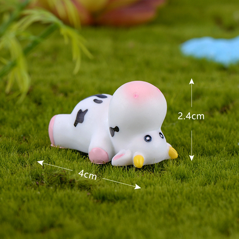 yiwu insheen craft cute cartoon miniature animal statues pink baby cow resin charms