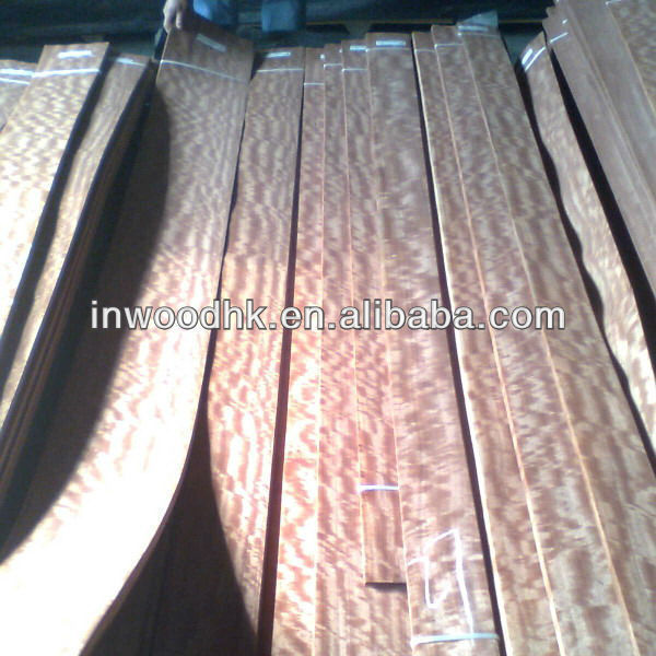 FIGURED AFRICAN MAKORE WOOD VENEER