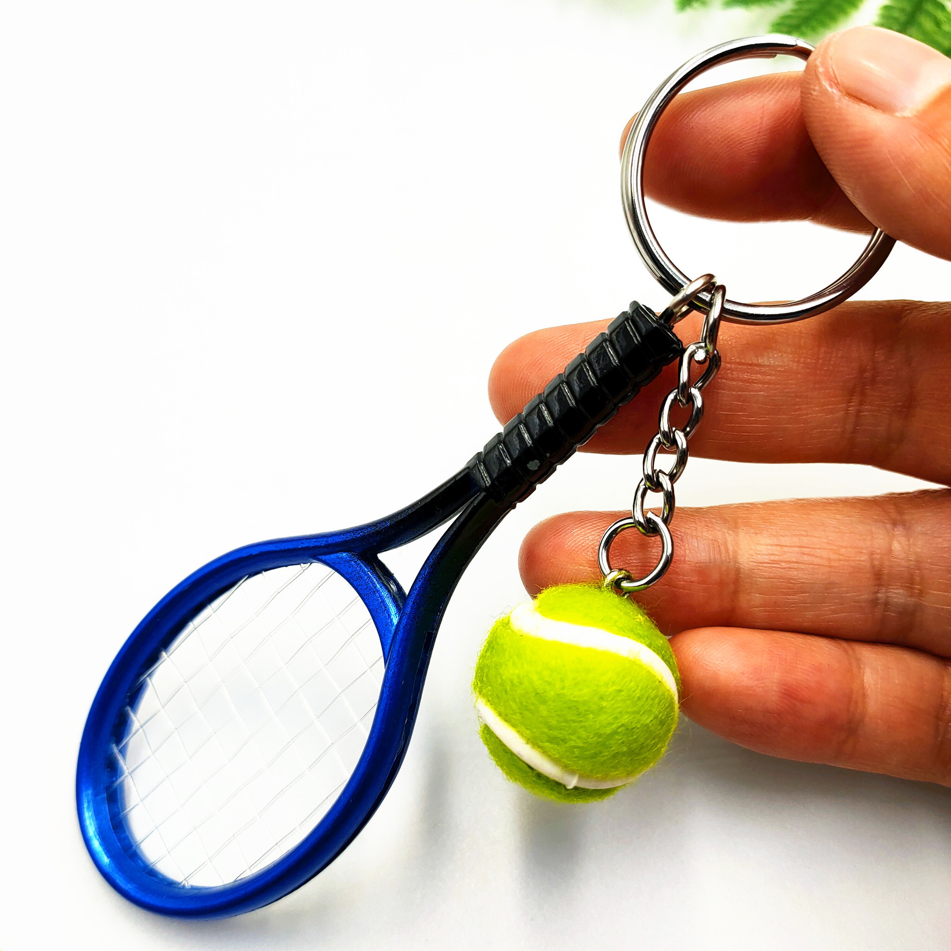 Mini Exquisite Lightweight Tennis Racket Racquet Ball Keychains Key Rings Students Tennis Sport Split Keychains