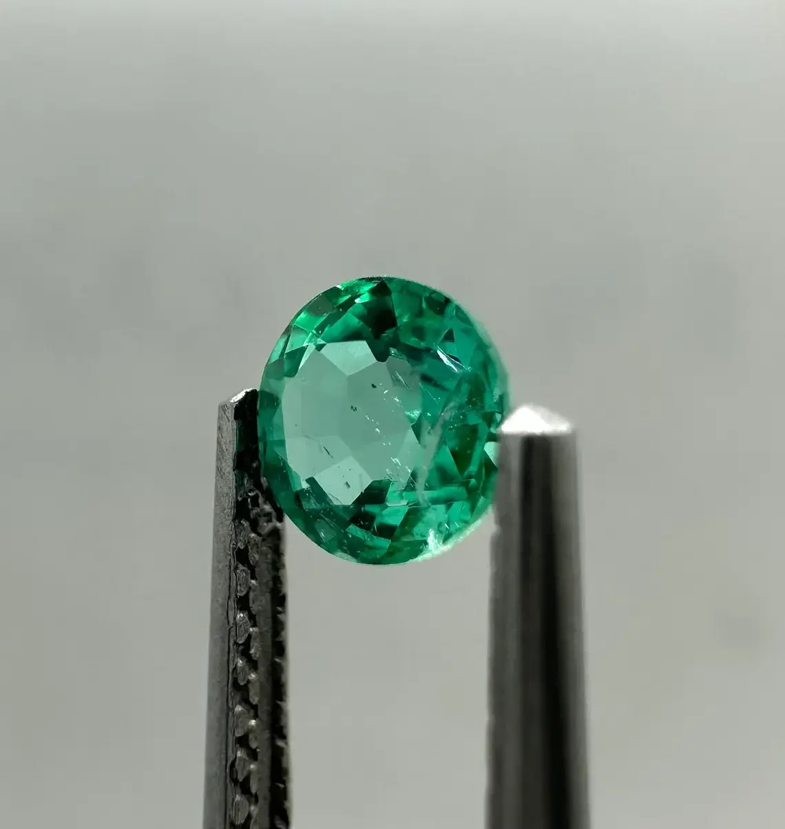 Precious Emerald 4.4x4.3MM Natural Green Emerald Round Top Quality clear Luster handmade loose gemstone handmade gemstone