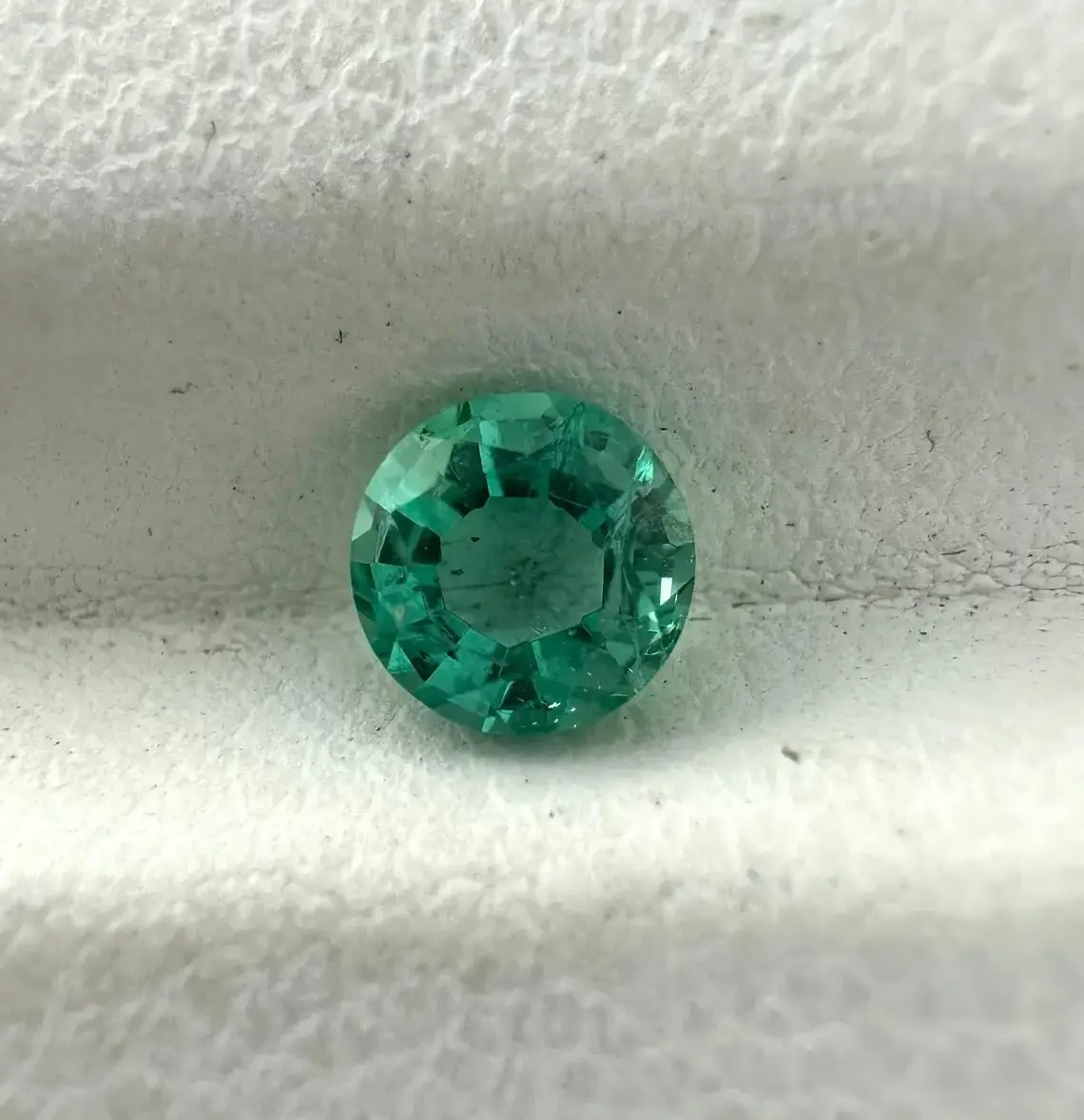 Precious Emerald 4.4x4.3MM Natural Green Emerald Round Top Quality clear Luster handmade loose gemstone handmade gemstone