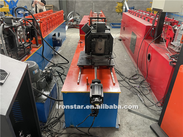 2024 machine 40 m/min speed auto produce L V profile corner beads drip edge roofing accessories roll forming machine