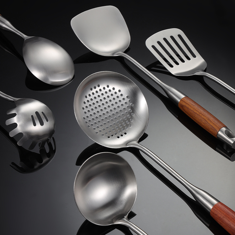 Stainless Steel Kitchen Utensils Set Cooking Kitchenware Set With Solid Spoon 2010001